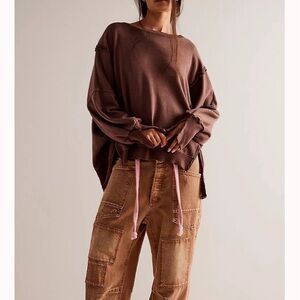 Free people /We The Free Camden Sweatshirt color chocolate Love